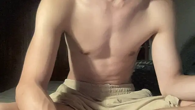 Mauriice online show from 04/14/26, 04:34