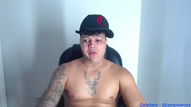 Snapshot of Pedro_x777 chatting on 05/22/26, 11:30 Pedro x777 online show from 05/22/26, 11:30