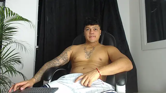 Pedro x777 online show from 04/01/26, 02:13