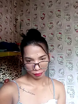 Snapshot of Lady_trix01 chatting on 05/24/26, 05:51 Lady trix01 online show from 05/24/26, 05:51
