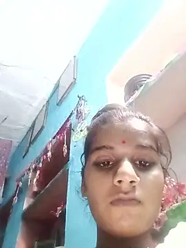 Raveena0990 online show from 05/28/26, 04:24