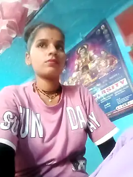 Raveena0990 online show from 05/25/26, 06:23