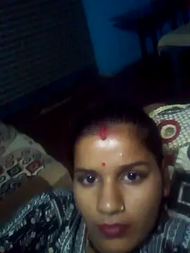 Raveena0990 online show from 05/15/26, 03:21