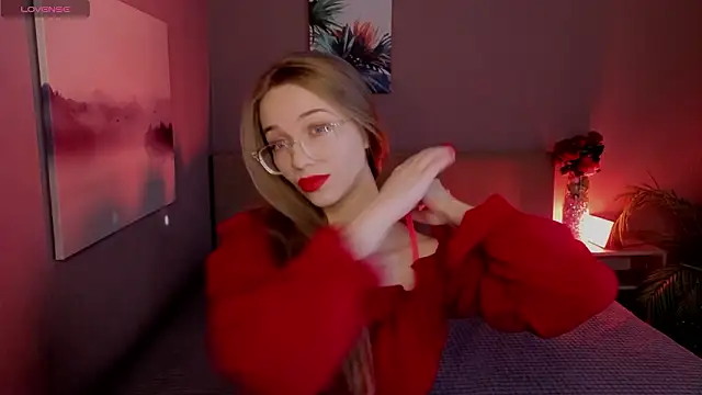 Snapshot of TonyRaymon chatting on 03/28/26, 06:14 TonyRaymon online show from 03/28/26, 06:14