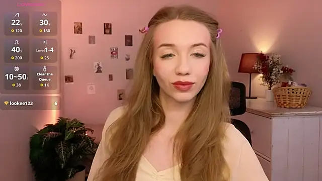 Snapshot of TonyRaymon chatting on 04/11/26, 07:45 TonyRaymon online show from 04/11/26, 07:45