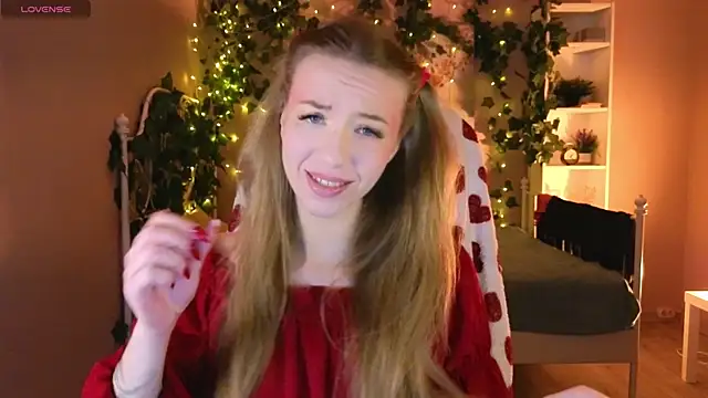 Snapshot of TonyRaymon chatting on 04/06/26, 05:52 TonyRaymon online show from 04/06/26, 05:52