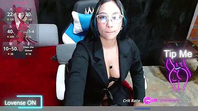Snapshot of CataLopezzz chatting on 07/16/26, 01:24 CataLopezzz online show from 07/16/26, 01:24