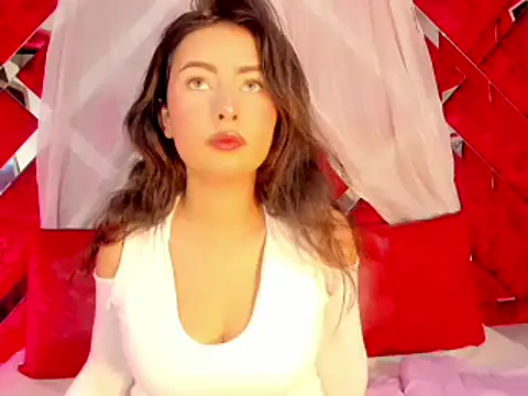 chrisstin foxx  online show from 04/01/26, 03:41