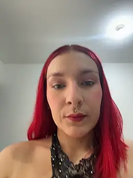 Amelie-RedHoney online show from 04/19/26, 04:08