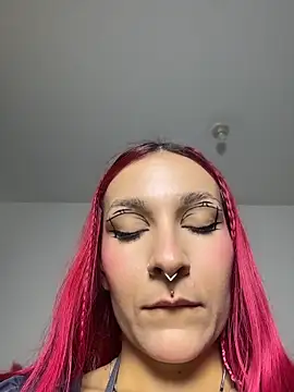 Amelie-RedHoney online show from 05/28/26, 10:04
