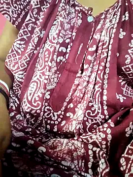 itz-priya online show from 04/06/26, 05:08