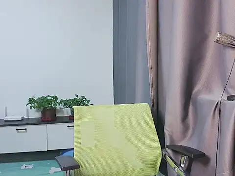 Snapshot of Llpl322 chatting on 05/27/26, 01:51 Llpl322 online show from 05/27/26, 01:51