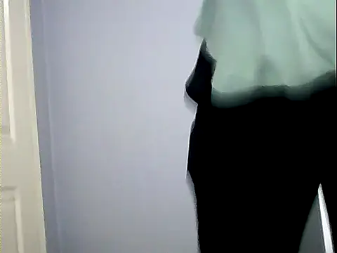 Snapshot of MilyLane chatting on 03/23/26, 04:40 MilyLane online show from 03/23/26, 04:40