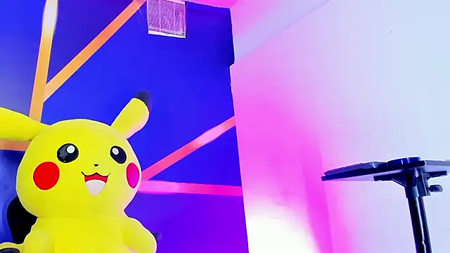 Melanny Brats online show from 04/05/26, 09:27