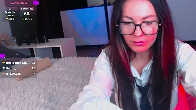 Snapshot of purrAmelinaa chatting on 04/06/26, 12:17 purrAmelinaa online show from 04/06/26, 12:17