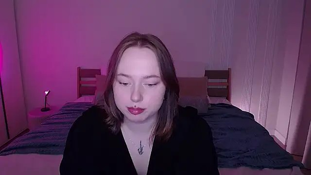 SelenaLily online show from 04/22/26, 04:25