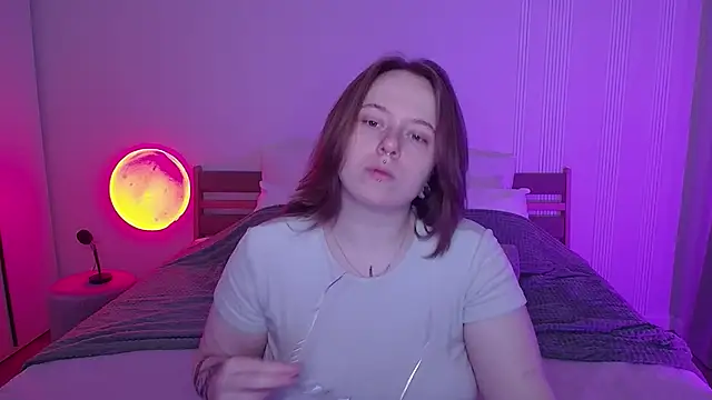 SelenaLily online show from 04/09/26, 01:17