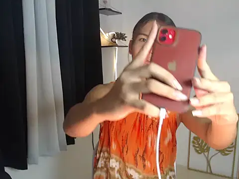 Zain Moore online show from 04/16/26, 02:29