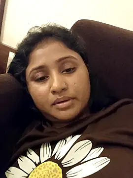 Tridha 2 online show from 07/18/26, 06:05