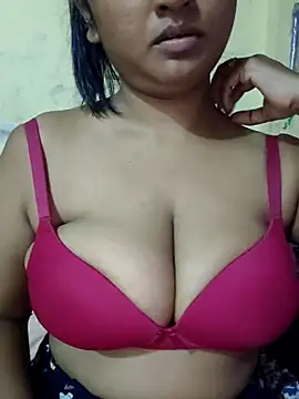 Tridha 2 online show from 07/12/26, 02:07