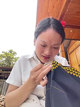 Jolinie online show from 04/05/26, 06:09