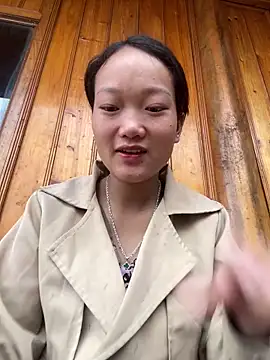 Jolinie online show from 04/18/26, 01:30