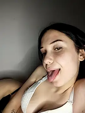 icedrosemarye online show from 04/12/26, 05:49