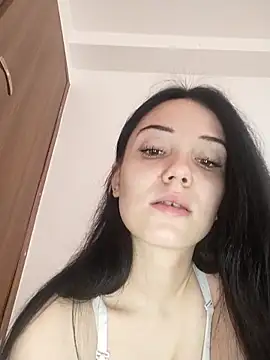 icedrosemarye online show from 04/08/26, 10:17