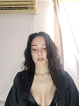 icedrosemarye online show from 04/24/26, 09:33