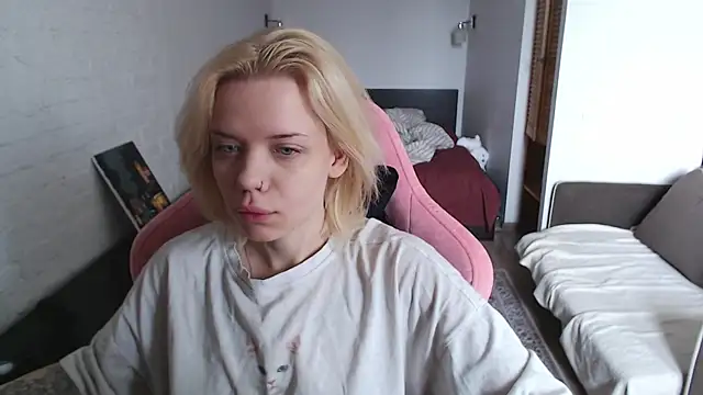 TenderChloe online show from 03/28/26, 09:43