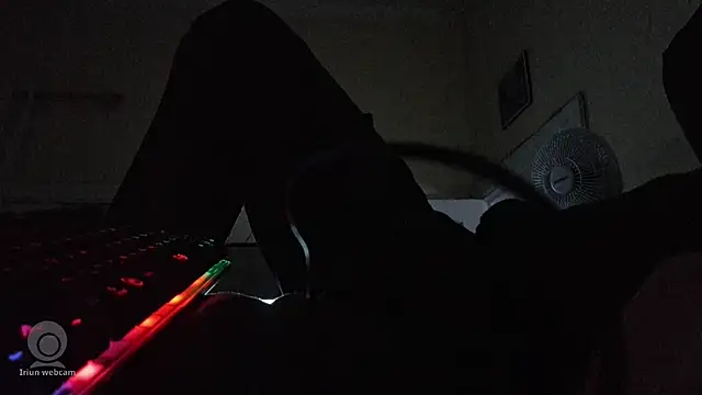 Sueliton2 online show from 04/13/26, 09:08