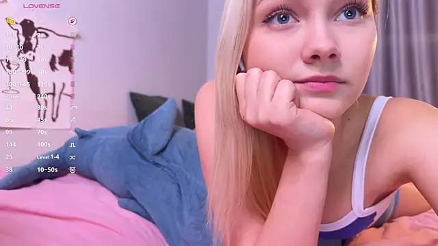 Snapshot of Dallass_ss chatting on 04/25/26, 04:48 Dallass ss online show from 04/25/26, 04:48