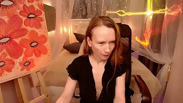 NicoleMiless online show from 05/05/26, 12:41