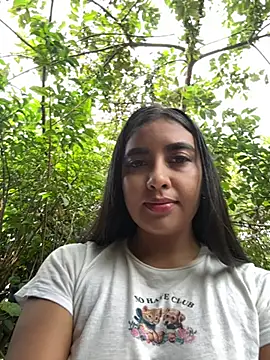 HaileyBiieber online show from 04/10/26, 02:46