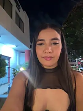 HaileyBiieber online show from 04/11/26, 02:52