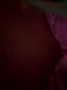 Snapshot of Laisha56 chatting on 04/02/26, 01:35 Laisha56 online show from 04/02/26, 01:35