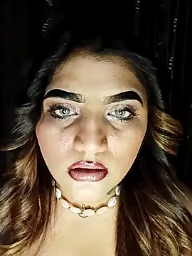 Snapshot of Sanaya_Gil chatting on 04/02/26, 05:41 Sanaya Gil online show from 04/02/26, 05:41