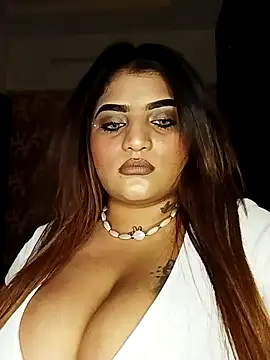 Snapshot of Sanaya_Gil chatting on 04/04/26, 06:03 Sanaya Gil online show from 04/04/26, 06:03