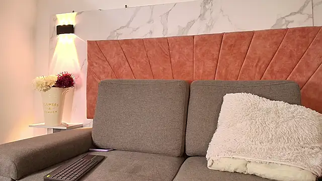 MeganEvanss   online show from 04/28/26, 01:48