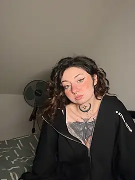 milou xtx online show from 03/24/26, 07:58