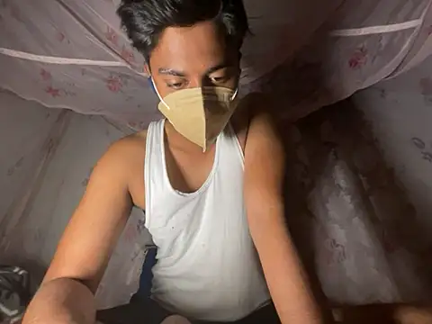 sinner2511 online show from 04/05/26, 08:26