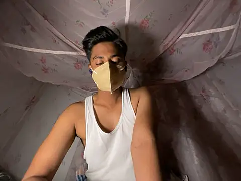 sinner2511 online show from 03/31/26, 04:31