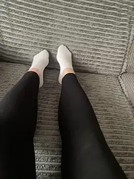 LilouPieds online show from 03/29/26, 03:02