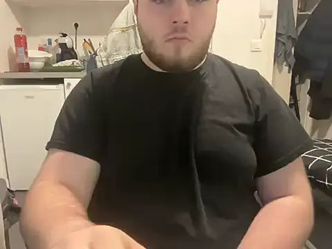 leowhitecock01 online show from 03/22/26, 07:04