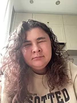 curly elise online show from 04/04/26, 01:17