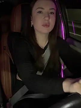 Snapshot of lexy_night chatting on 04/13/26, 10:47 lexy night online show from 04/13/26, 10:47