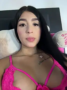 Hannaa blondee online show from 05/08/26, 10:46
