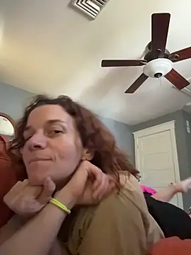 Snapshot of NataLee_vault chatting on 04/14/26, 03:39 NataLee vault online show from 04/14/26, 03:39