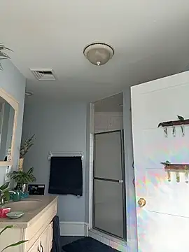 Snapshot of NataLee_vault chatting on 04/08/26, 01:23 NataLee vault online show from 04/08/26, 01:23