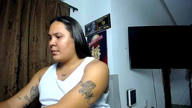 Snapshot of Junaiker_roa1 chatting on 03/31/26, 02:13 Junaiker roa1 online show from 03/31/26, 02:13